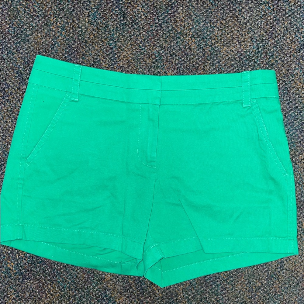 Green chino shorts!